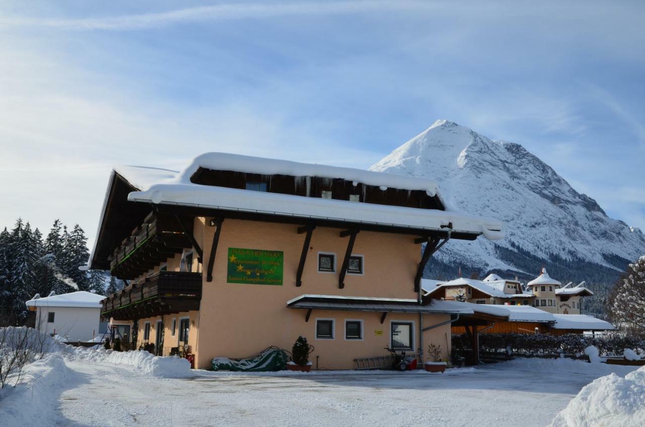 Ostbacher Stern Leutasch Buitenkant foto